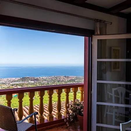 El Esquilon Tenerife Nyaraló